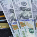 Pieniądze: gotówka czy karty?